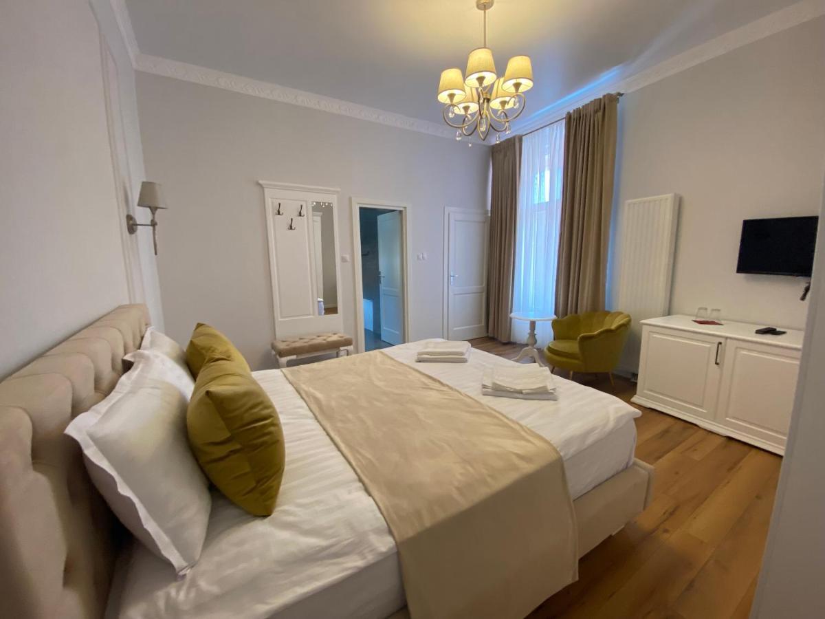 Pensiunea Korona And Restaurant Miercurea Ciuc Dış mekan fotoğraf