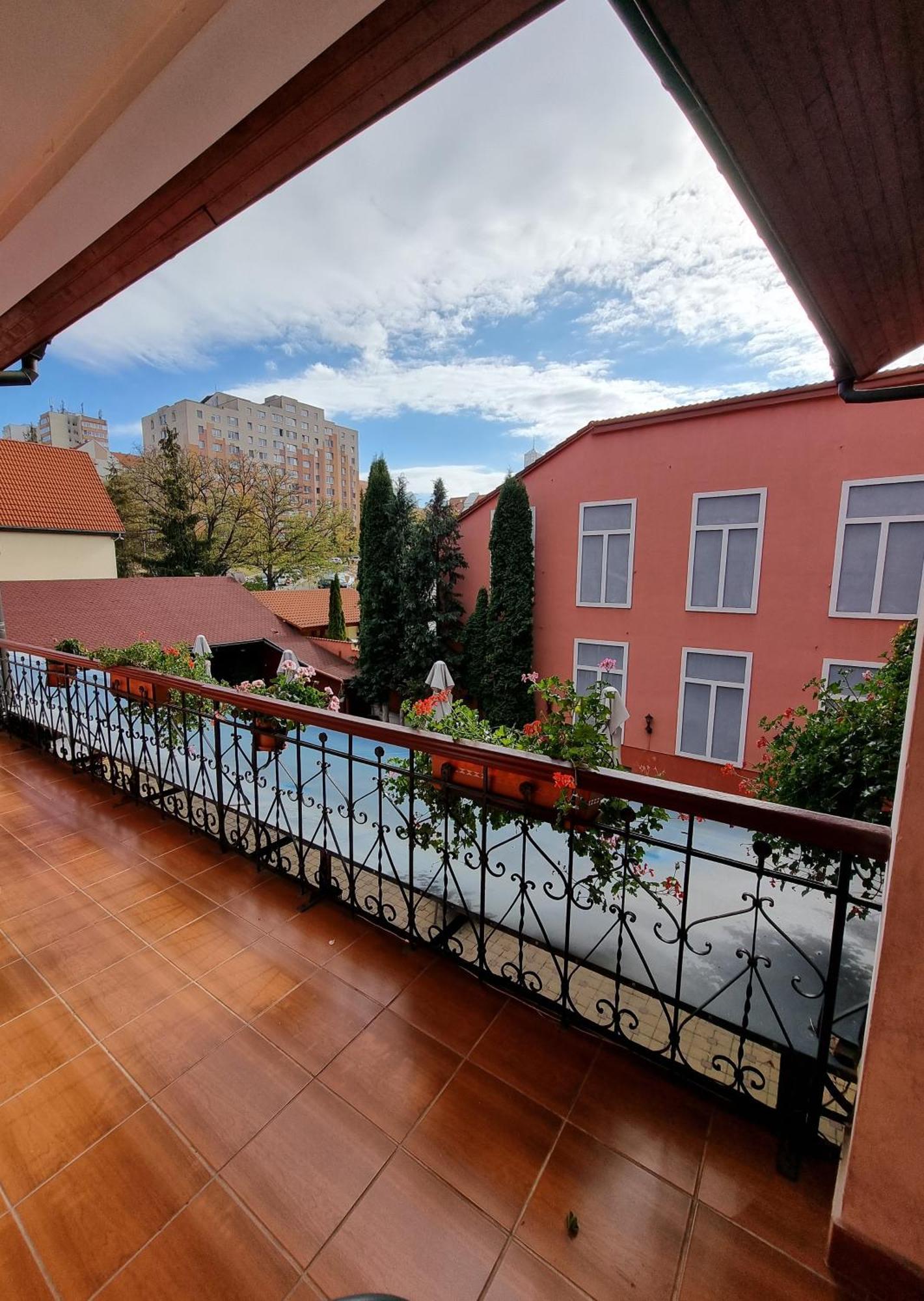 Pensiunea Korona And Restaurant Miercurea Ciuc Dış mekan fotoğraf
