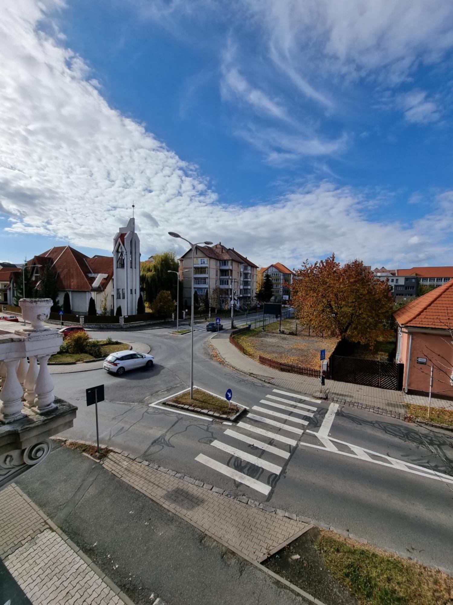 Pensiunea Korona And Restaurant Miercurea Ciuc Dış mekan fotoğraf